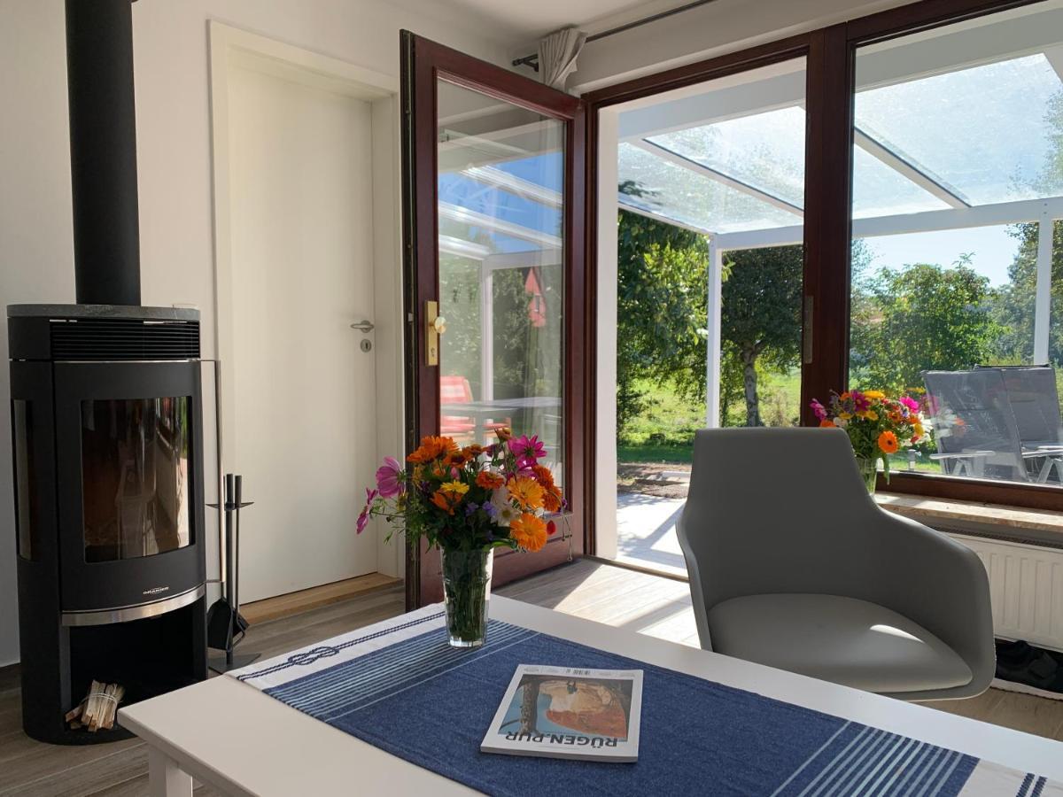 Ferienhaus Bei Den Kreidefelsen - Ihr Zuhause Auf Ruegen 洛米 外观 照片